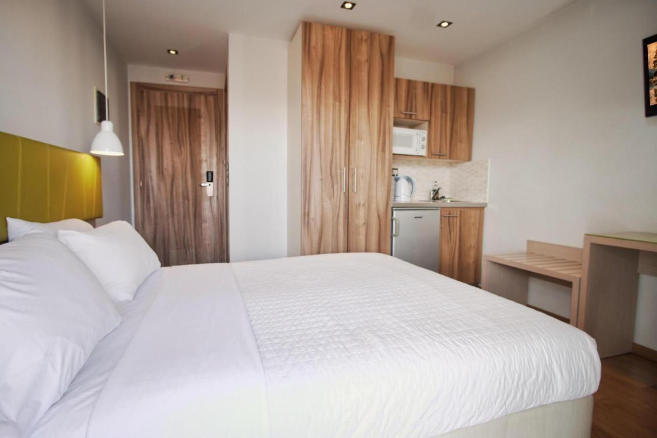 אתונה Elements Rooms & Apartments מראה חיצוני תמונה